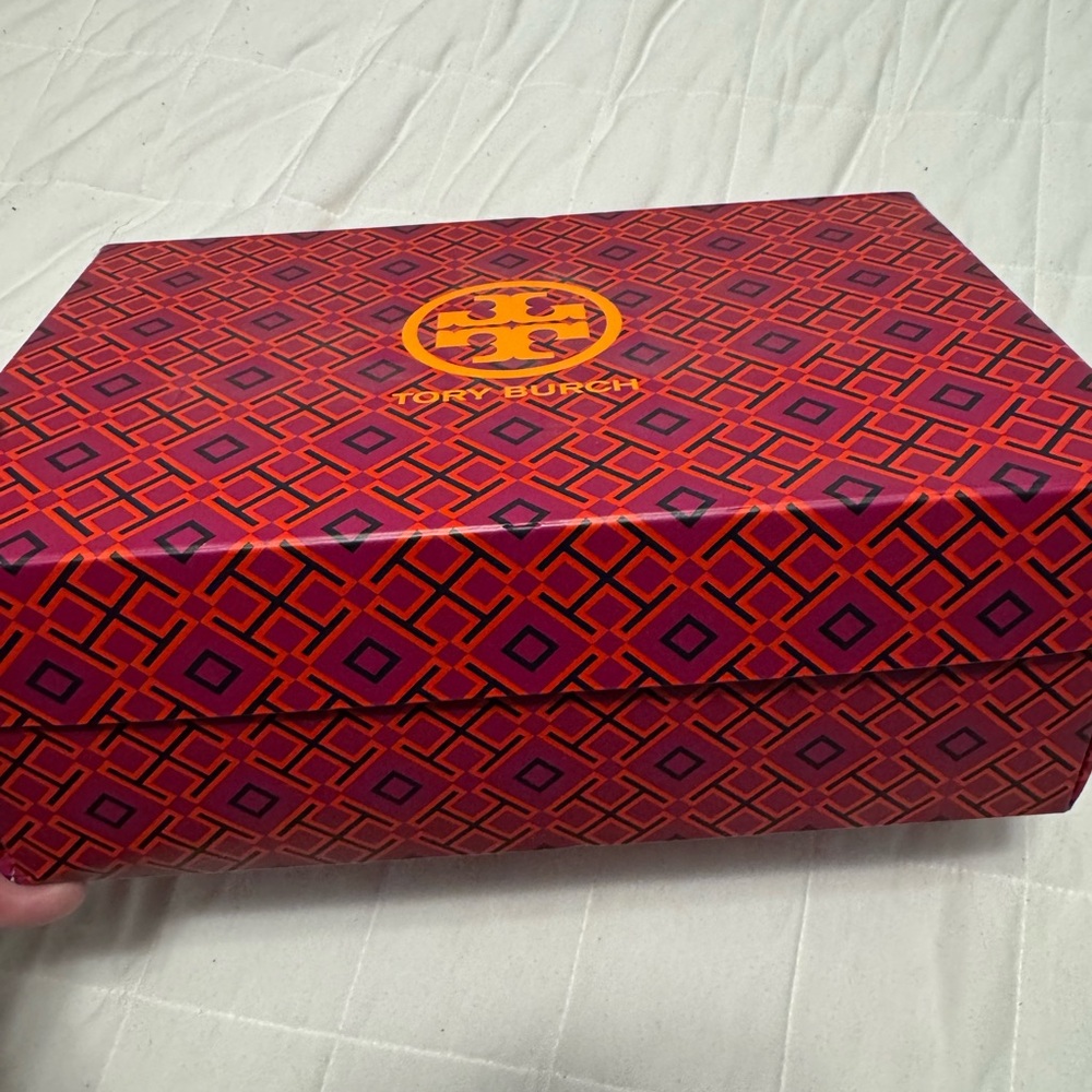 Tory Burch Black Leather Flip-Flops - Picture 9 of 9